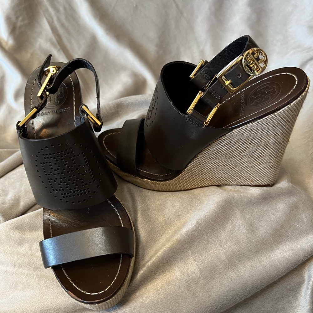 Tory Burch Wedge Sandel